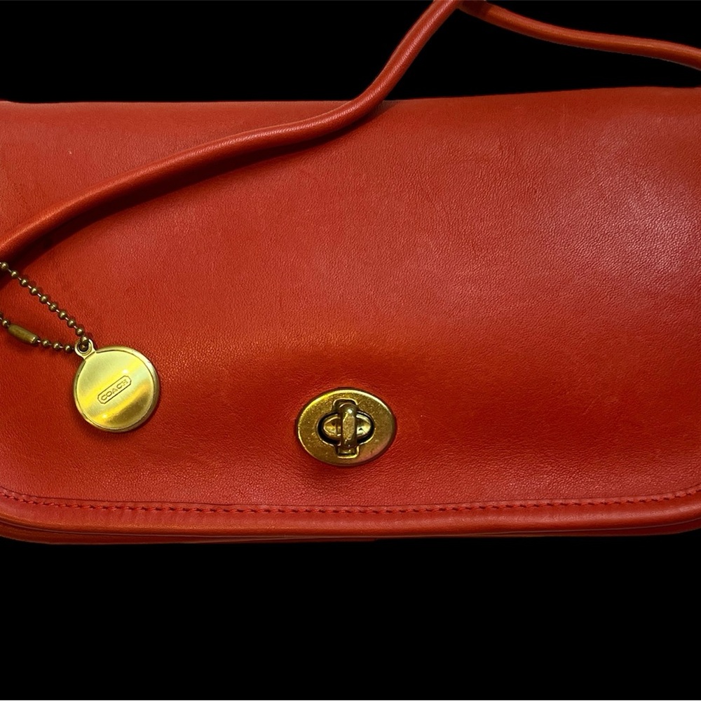 Coach Vintage Dinky # 9375 in RED color - Picture 11 of 12
